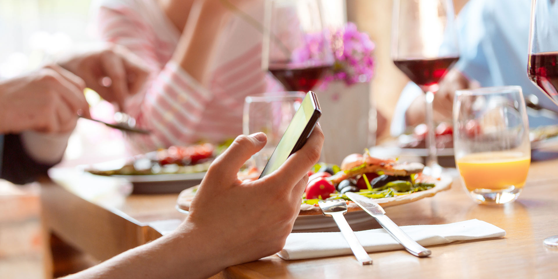 smartphone wenn  smartphone hört