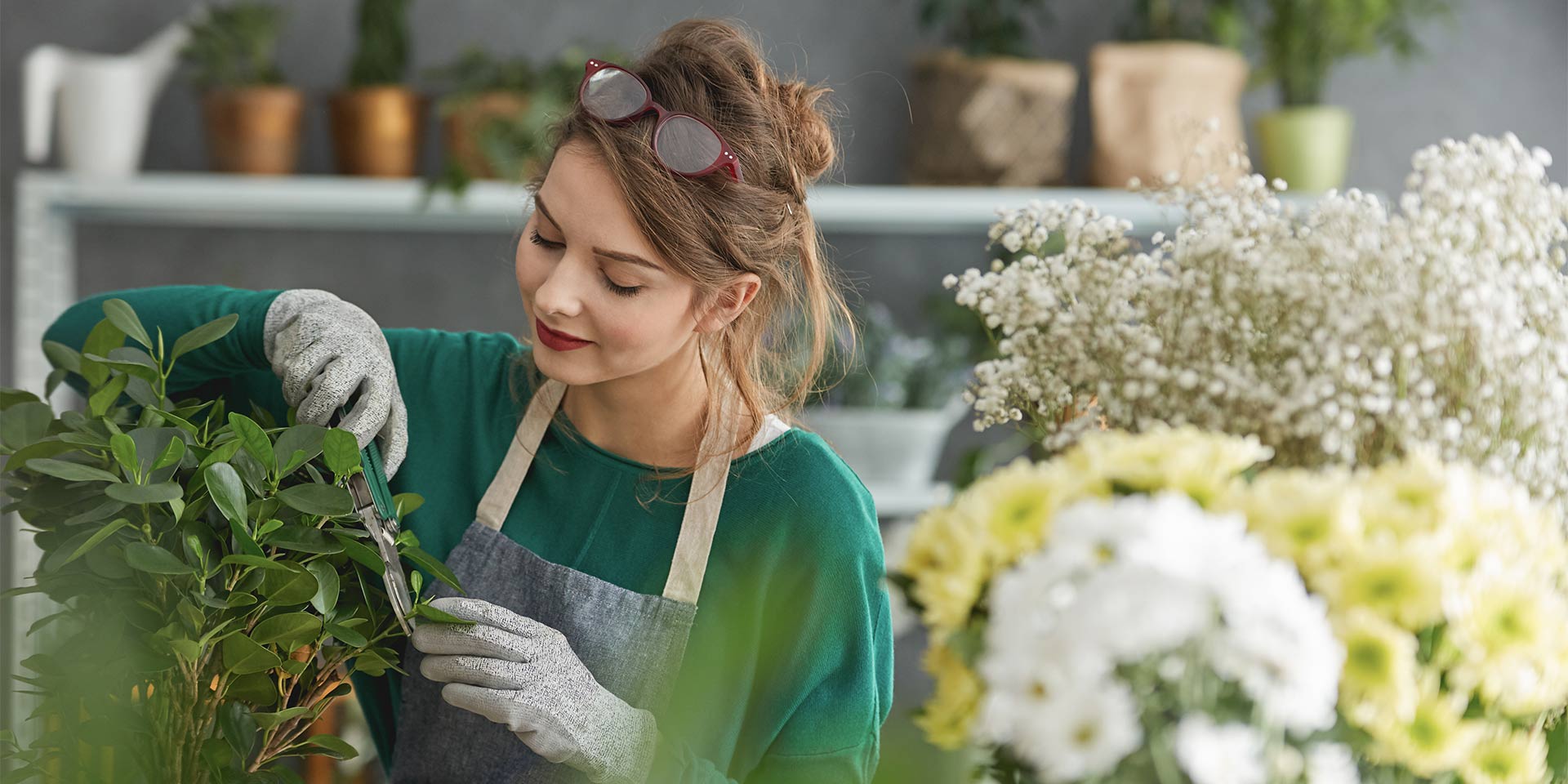 vollversicherung frau arbeitet als floristin