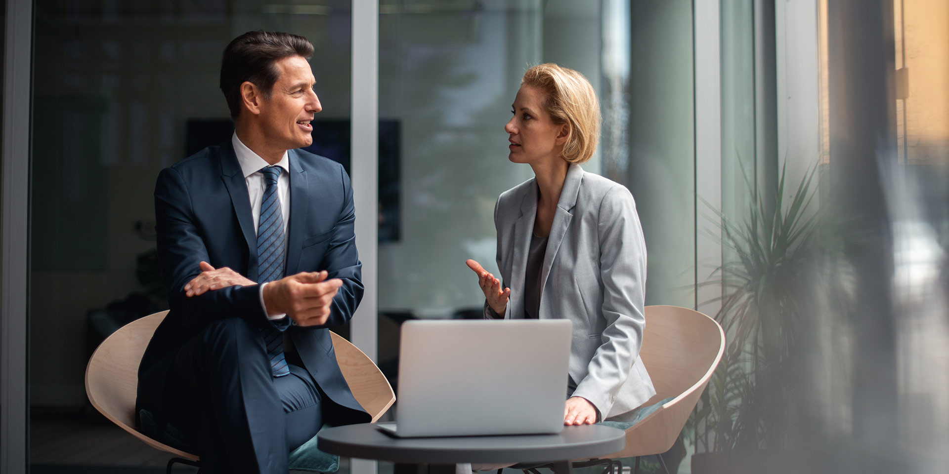 business-meeting. symbolbild mitarbeiterentwicklung