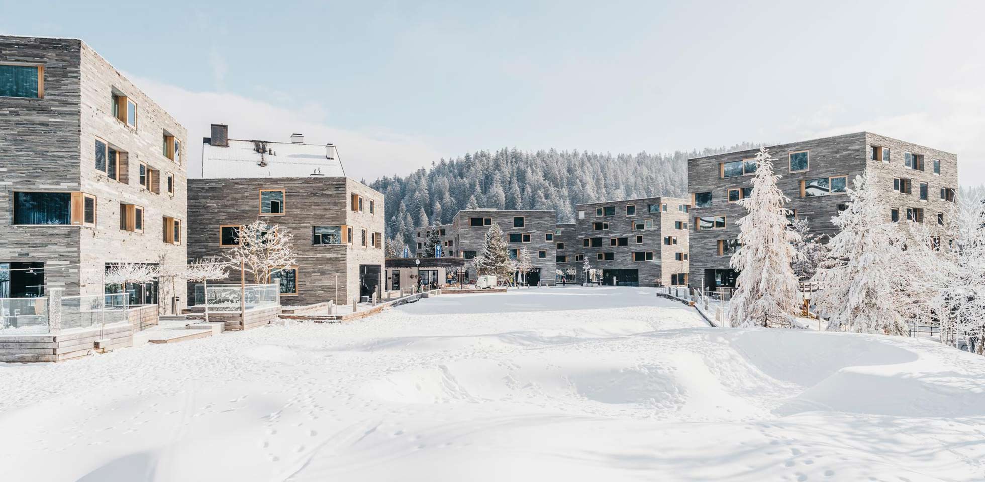 rockresort: ski-in, ski-out