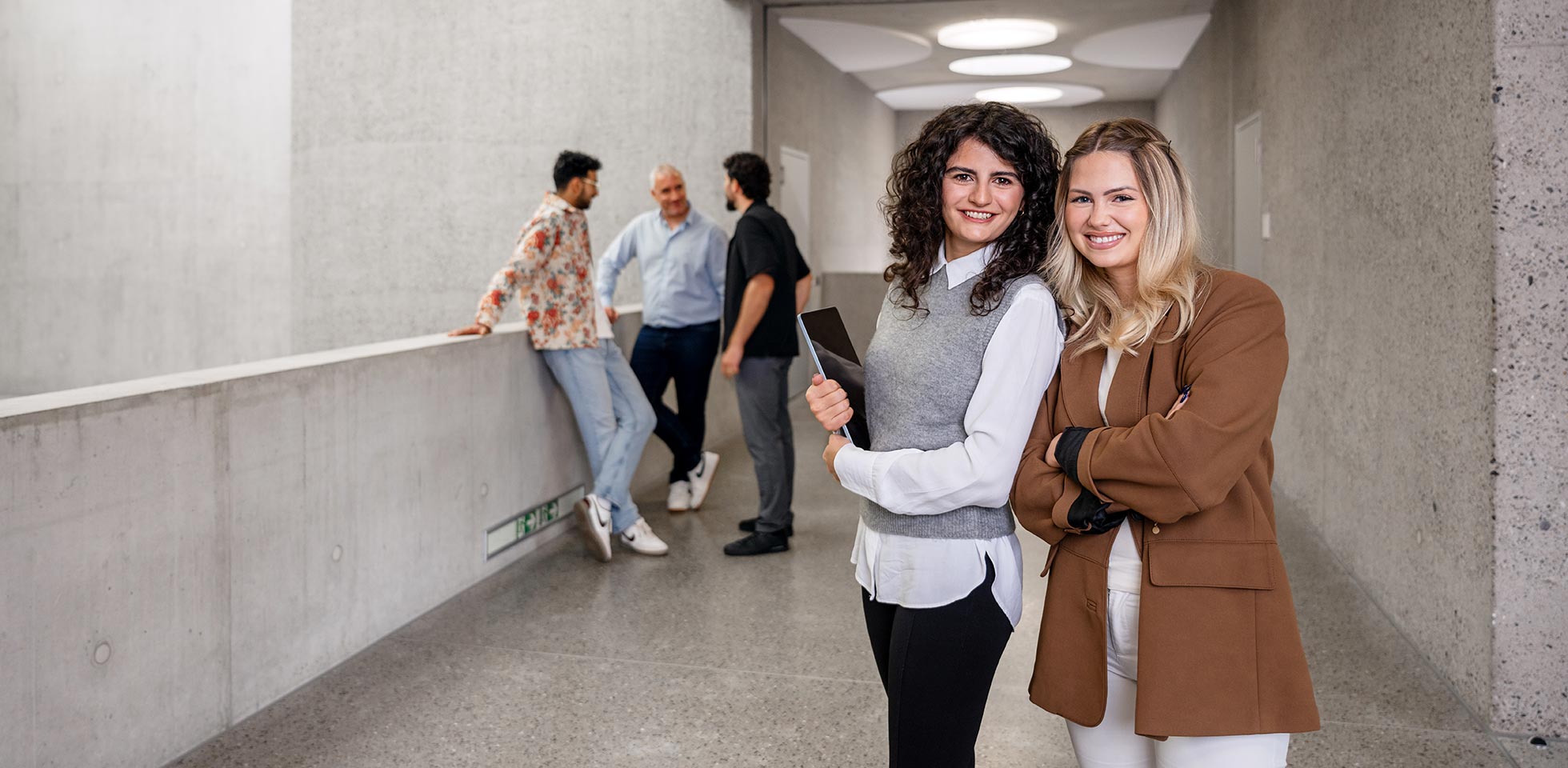 sturende  dozierende an  zb. zentrum bildung. symbolbild nächster karriereschritt